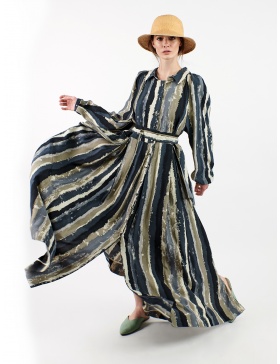 Viscose maxi dress with pictorial print