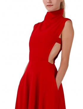 Red turtleneck dress with lateral detail